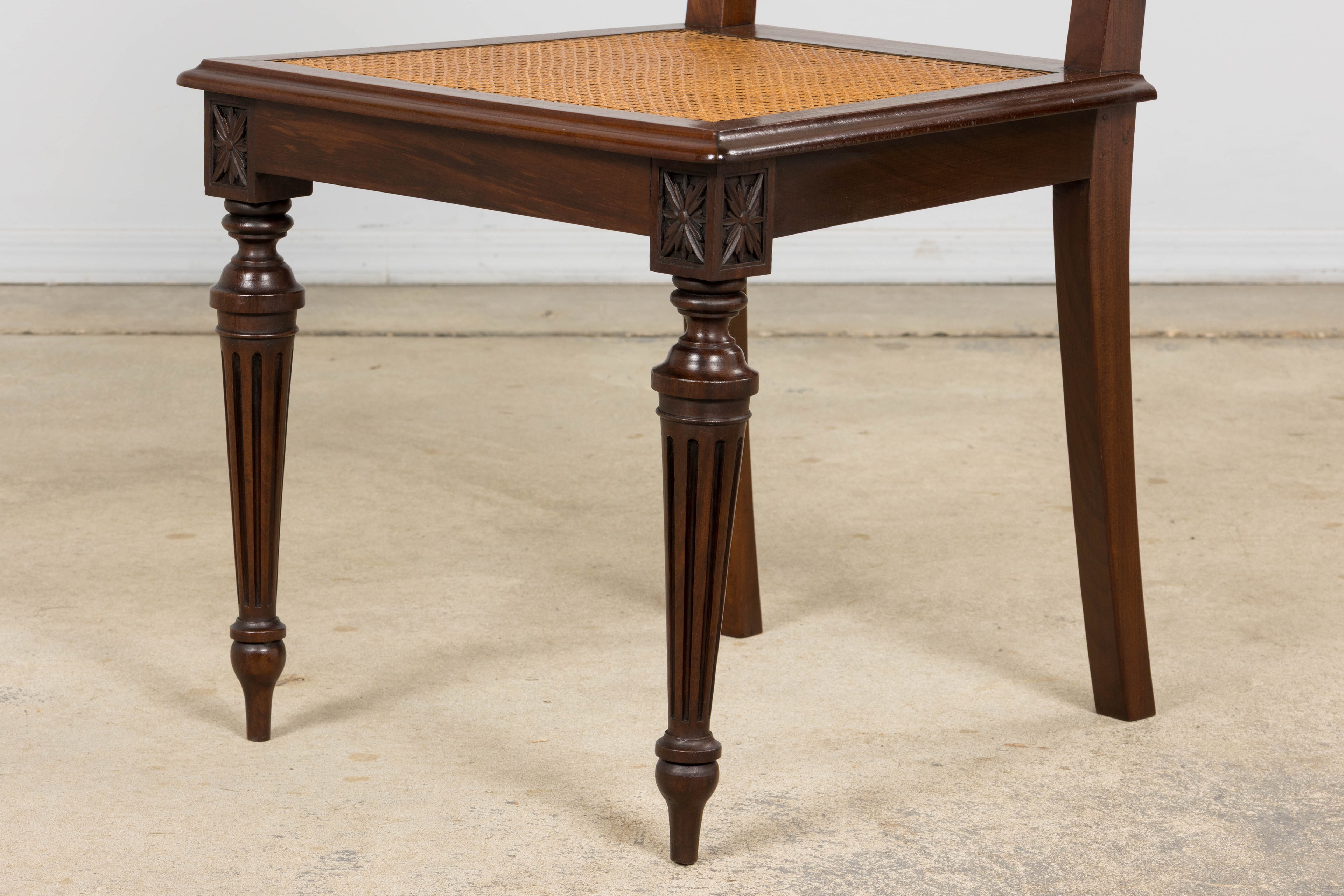 Set of Eight 19th Century French Napoléon III Mahogany Dining Chairs
