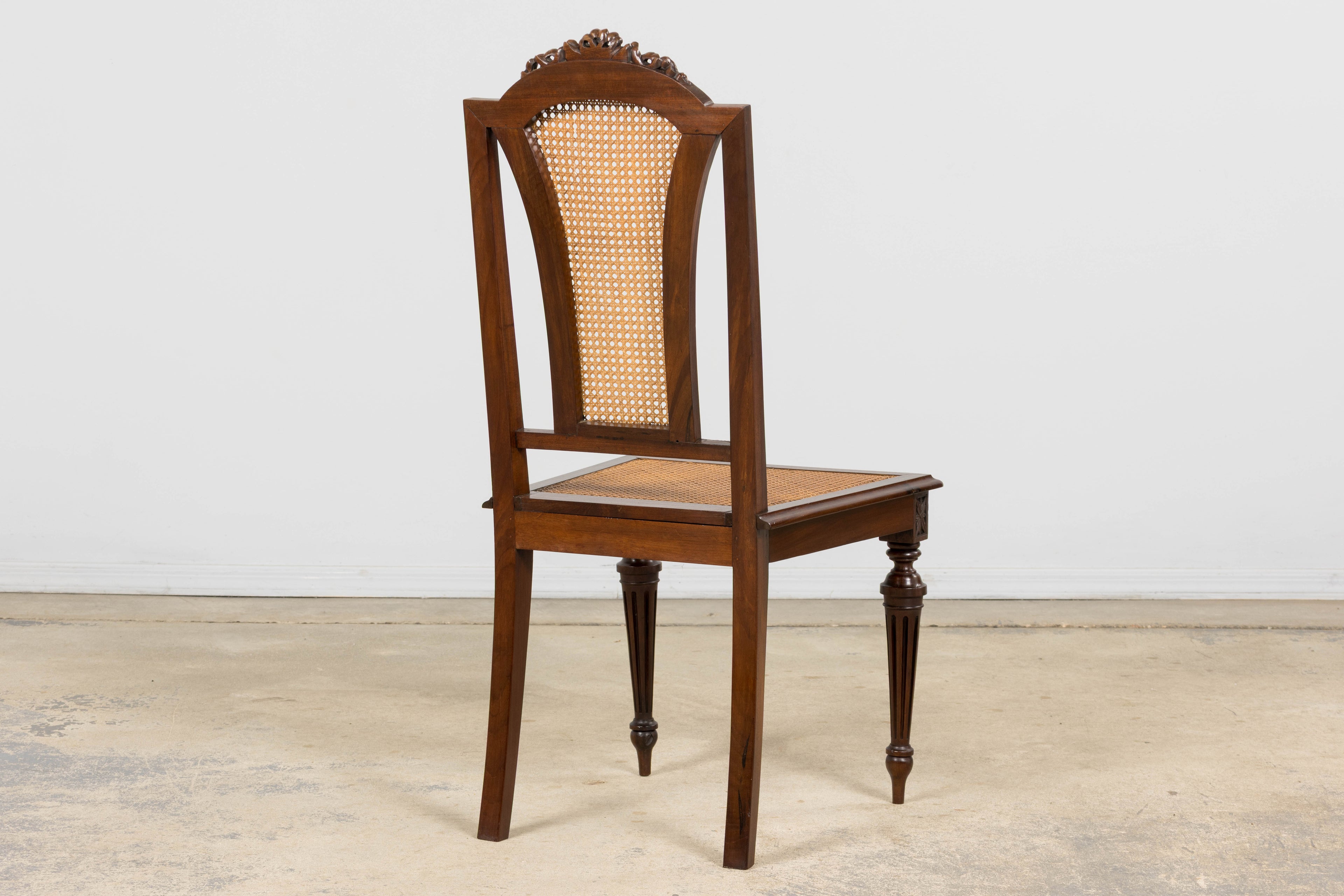 Set of Eight 19th Century French Napoléon III Mahogany Dining Chairs
