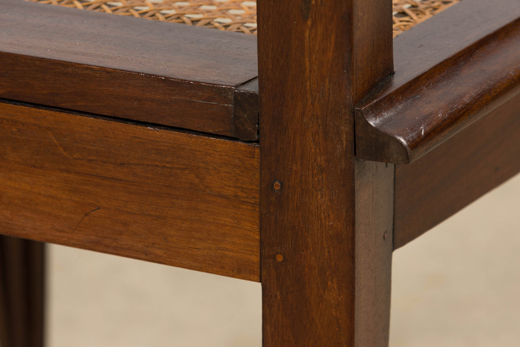 Set of Eight 19th Century French Napoléon III Mahogany Dining Chairs