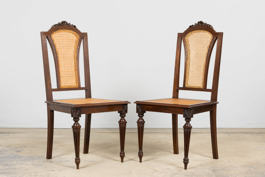 Set of Eight 19th Century French Napoléon III Mahogany Dining Chairs