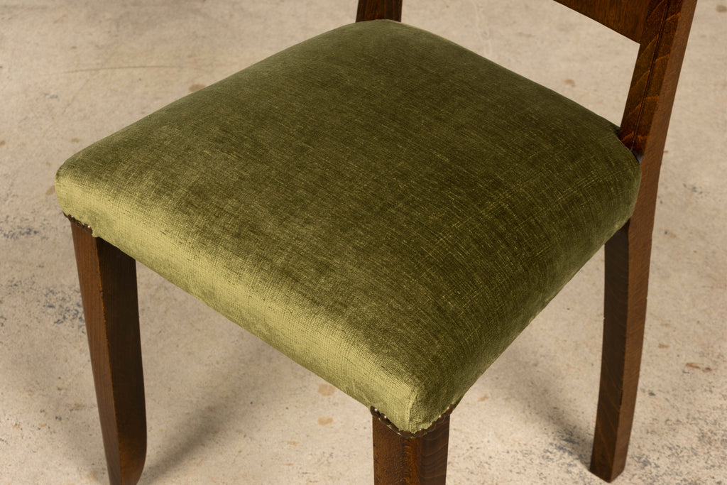 Set of 6 French Art Deco Walnut Dining Chairs in Olive Green Velvet, 1930s