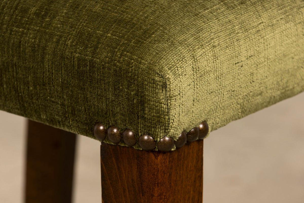 Set of 6 French Art Deco Walnut Dining Chairs in Olive Green Velvet, 1930s