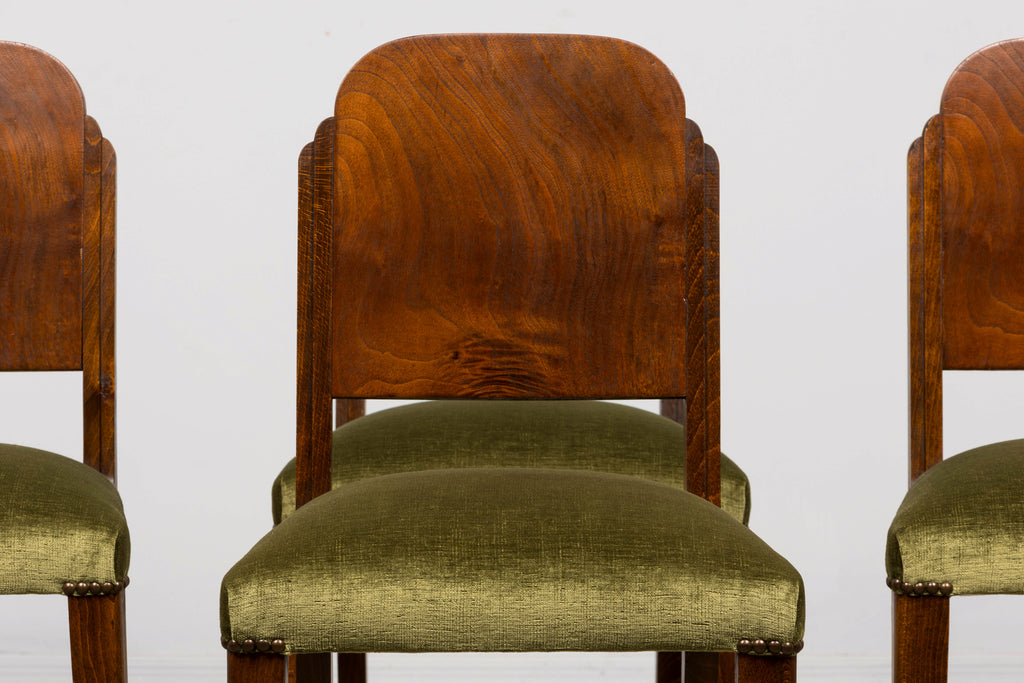 Set of 6 French Art Deco Walnut Dining Chairs in Olive Green Velvet, 1930s