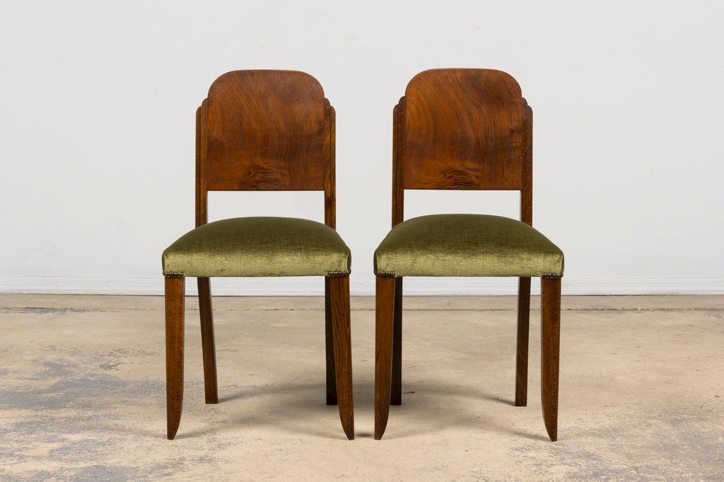 Set of 6 French Art Deco Walnut Dining Chairs in Olive Green Velvet, 1930s