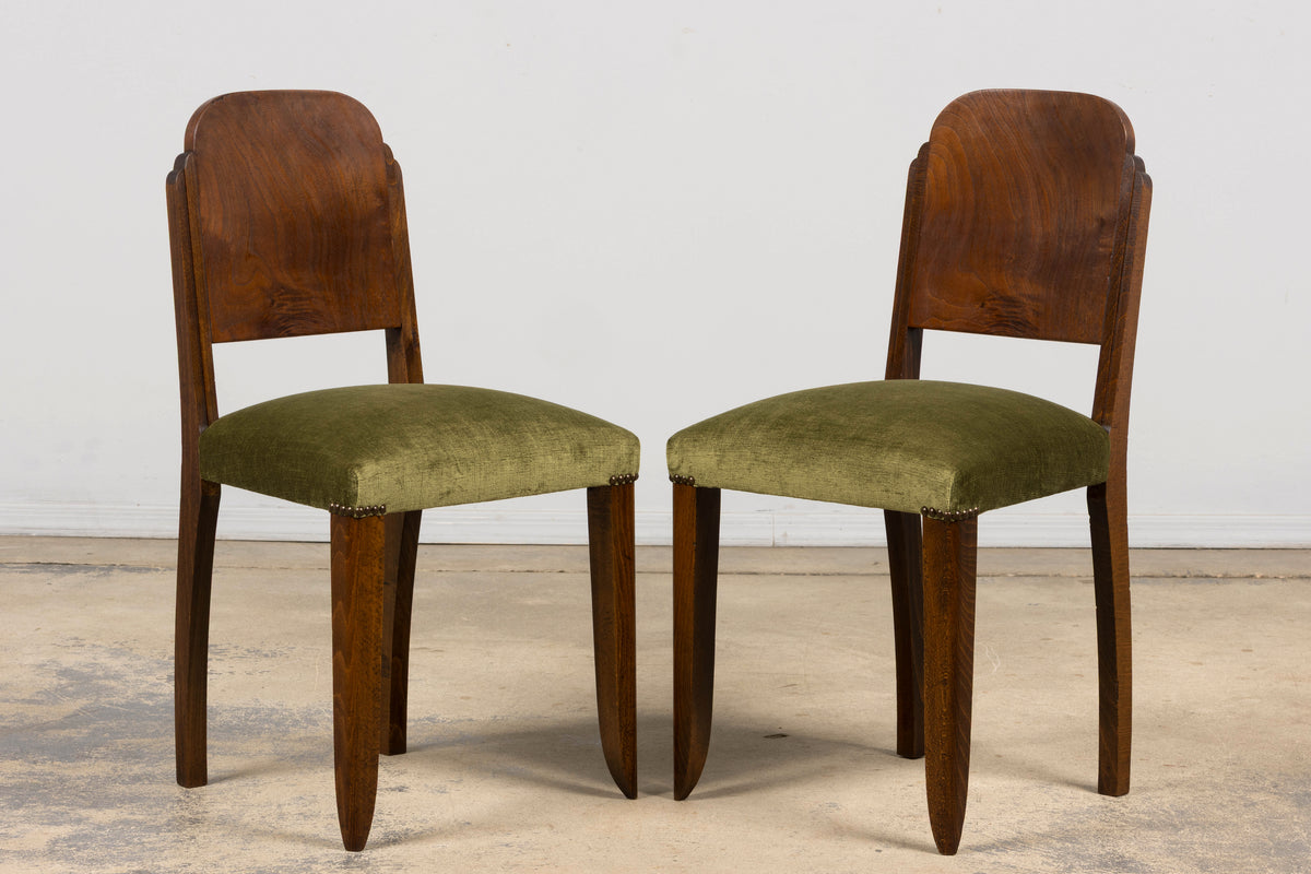 Set of 6 French Art Deco Walnut Dining Chairs in Olive Green Velvet, 1930s