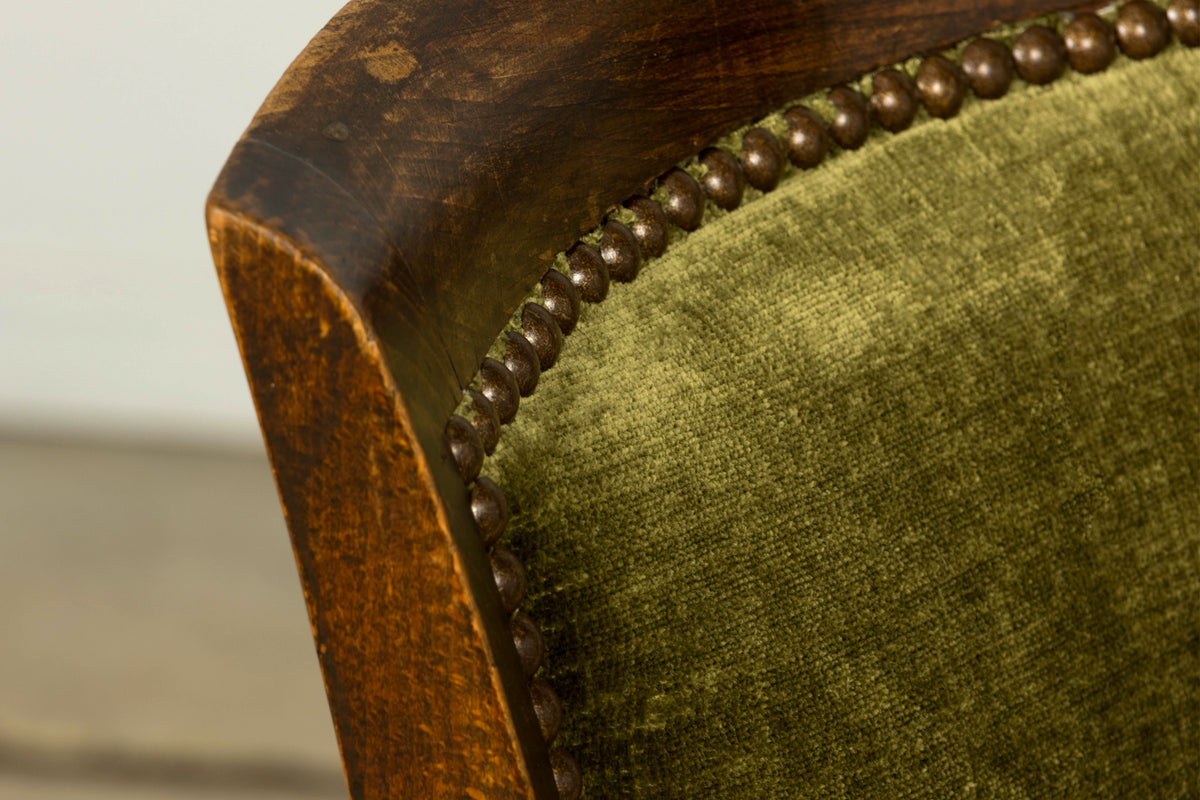 Set of 8 1930s French Art Deco Maple Dining Chairs in Olive Green Velvet