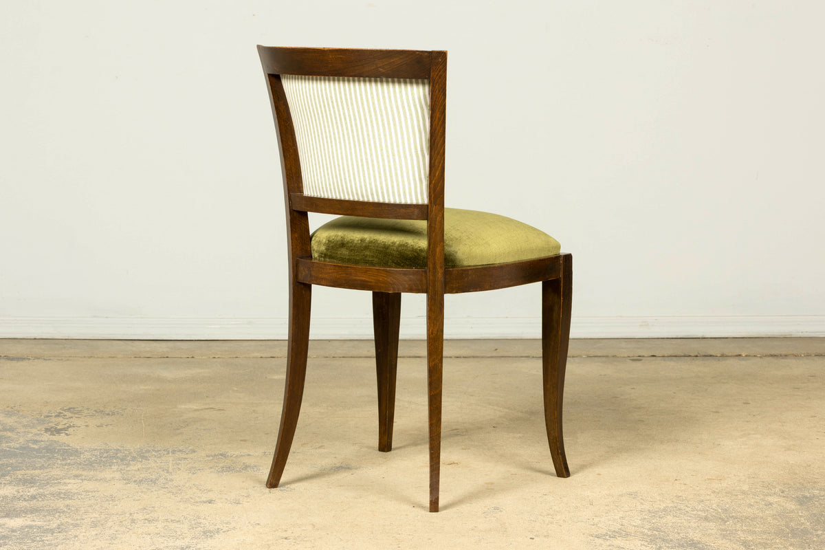 Set of 8 1930s French Art Deco Maple Dining Chairs in Olive Green Velvet