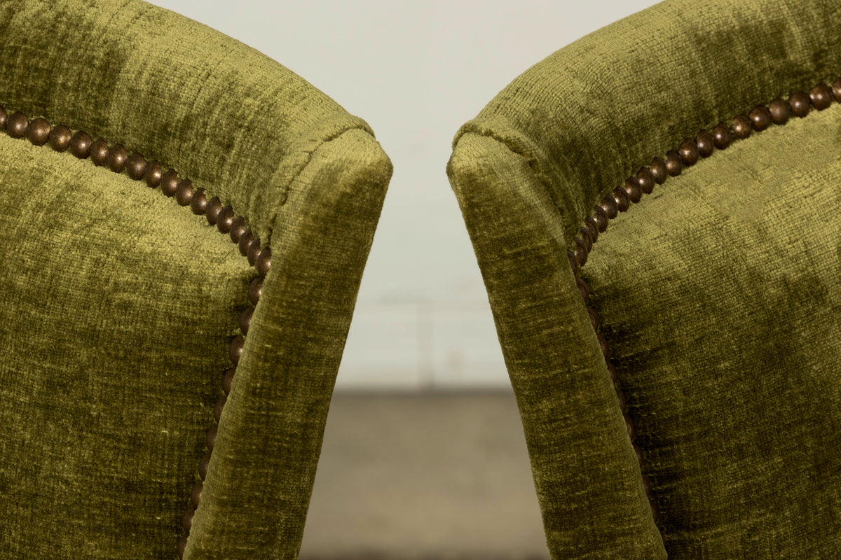 Set of 8 1930s French Art Deco Maple Dining Chairs in Olive Green Velvet