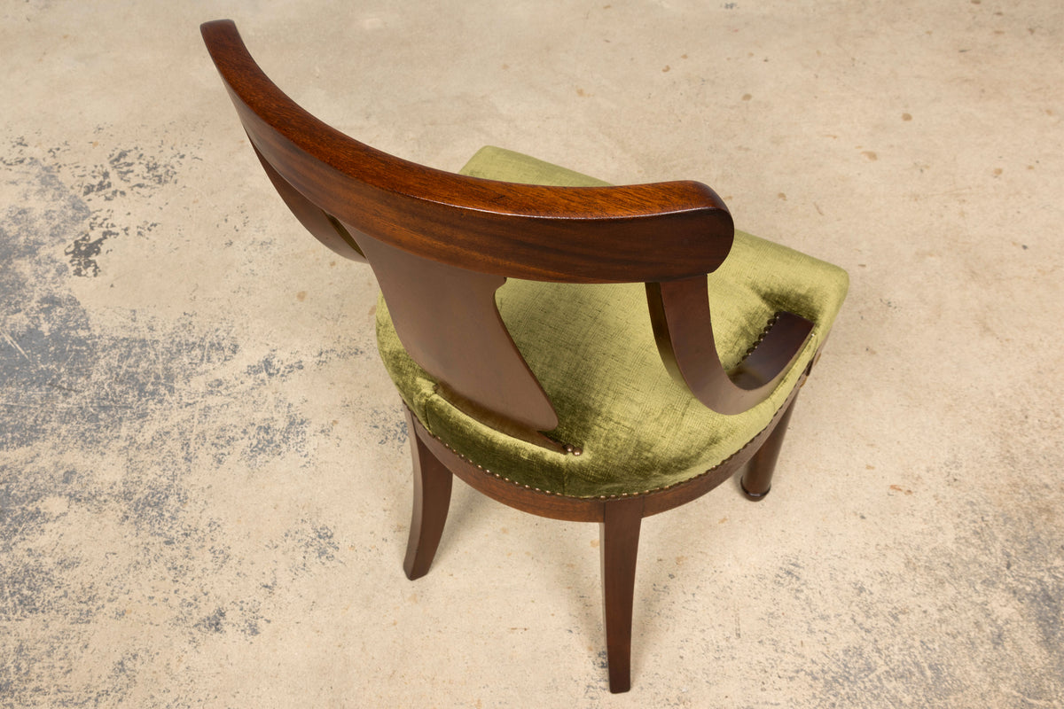 Set of 8 Early 19th Century French Empire Mahogany Gondola Dining Chairs