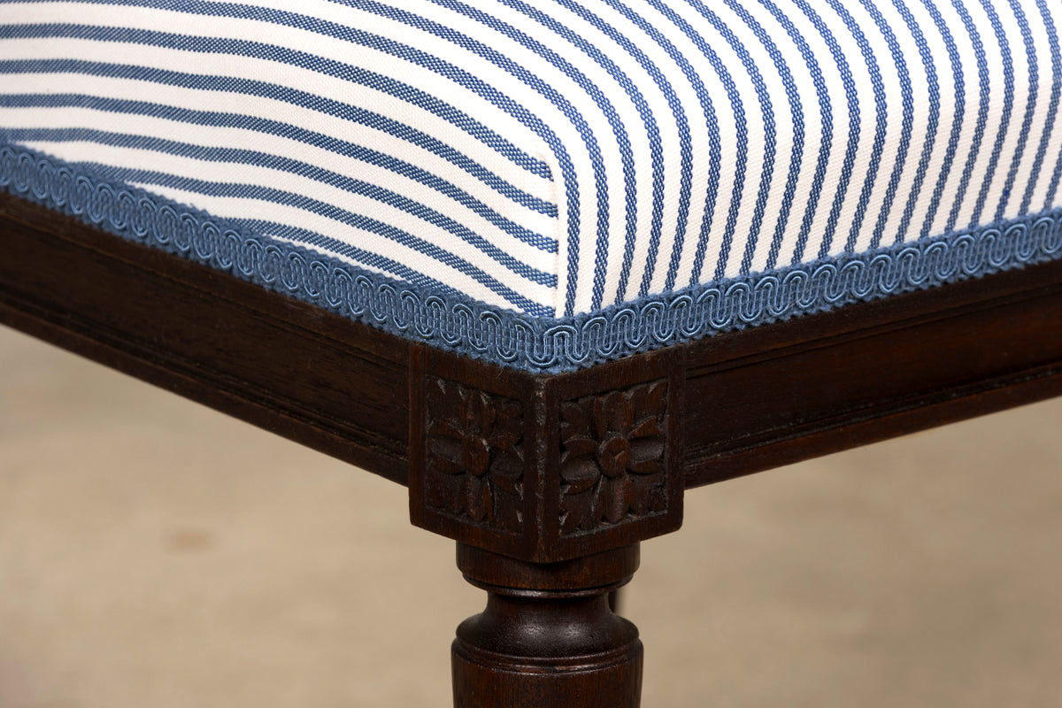 Set of 8 Early 20th Century French Louis XVI Style Mahogany Lyre Back Dining Chairs