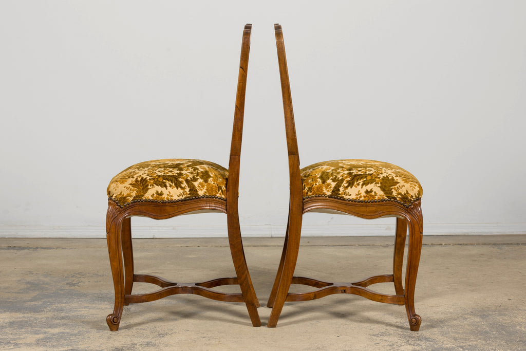 Set of 8 Early 20th Century French Louis XV Style Walnut Dining Chairs