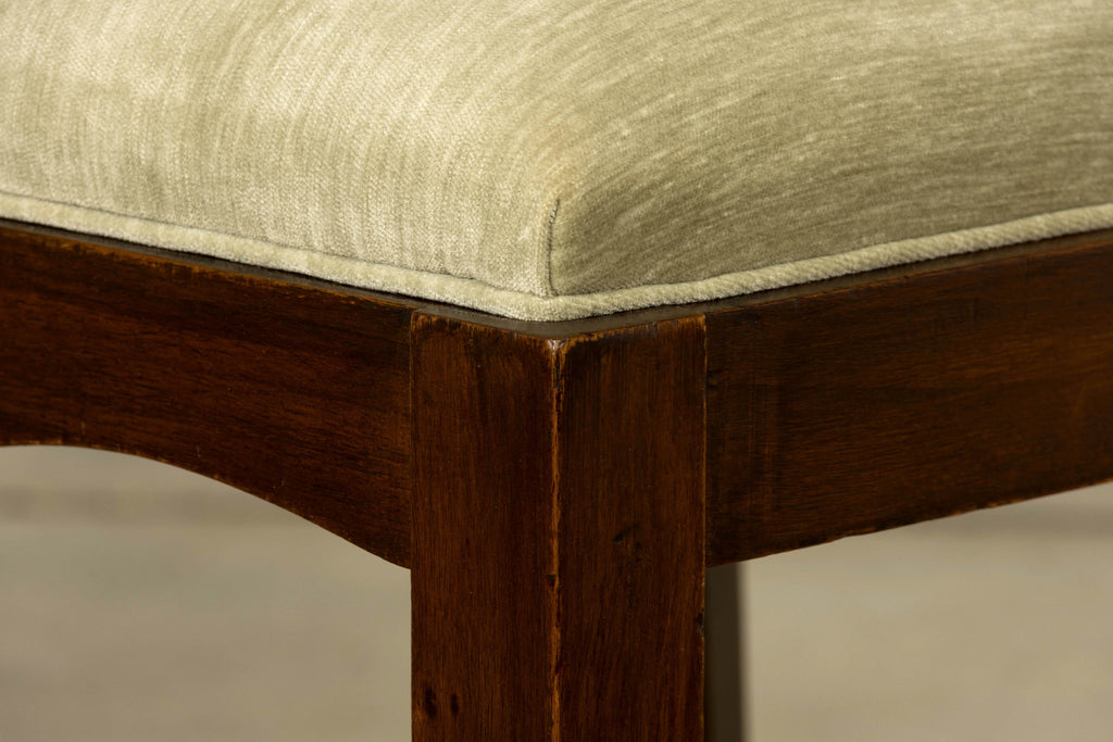 Set of 8 French Art Deco Walnut Dining Chairs in Sprout Green Velvet, 1930s