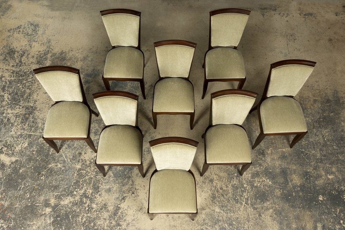 Set of 8 French Art Deco Walnut Dining Chairs in Sprout Green Velvet, 1930s