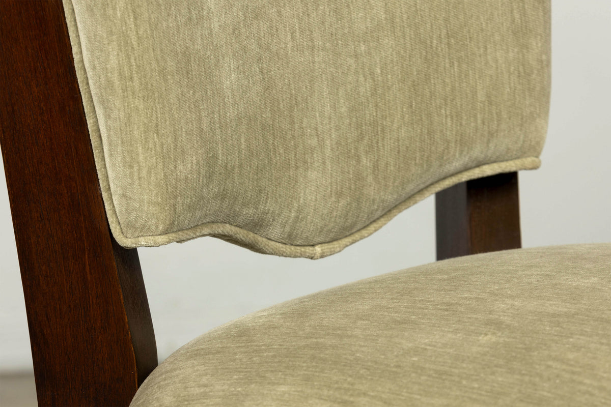 Set of 8 French Art Deco Walnut Dining Chairs in Sprout Green Velvet, 1930s