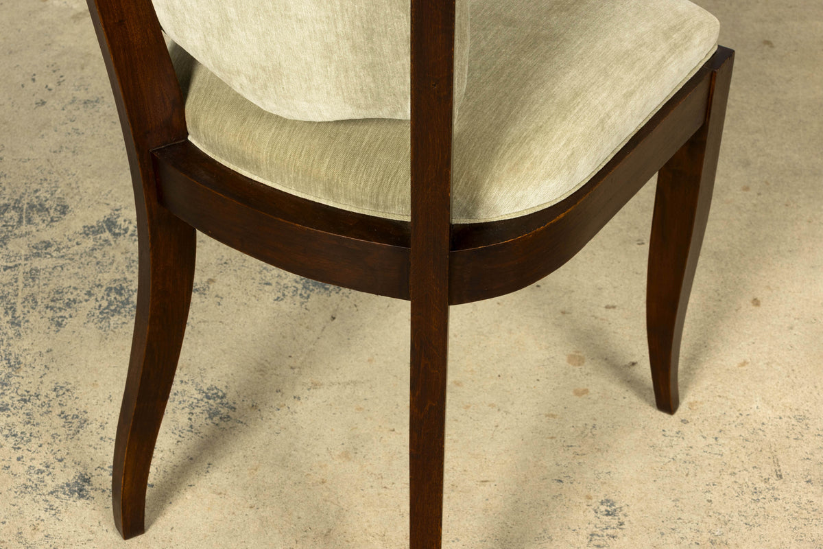 Set of 8 French Art Deco Walnut Dining Chairs in Sprout Green Velvet, 1930s