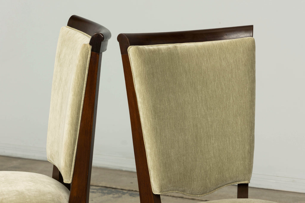 Set of 8 French Art Deco Walnut Dining Chairs in Sprout Green Velvet, 1930s