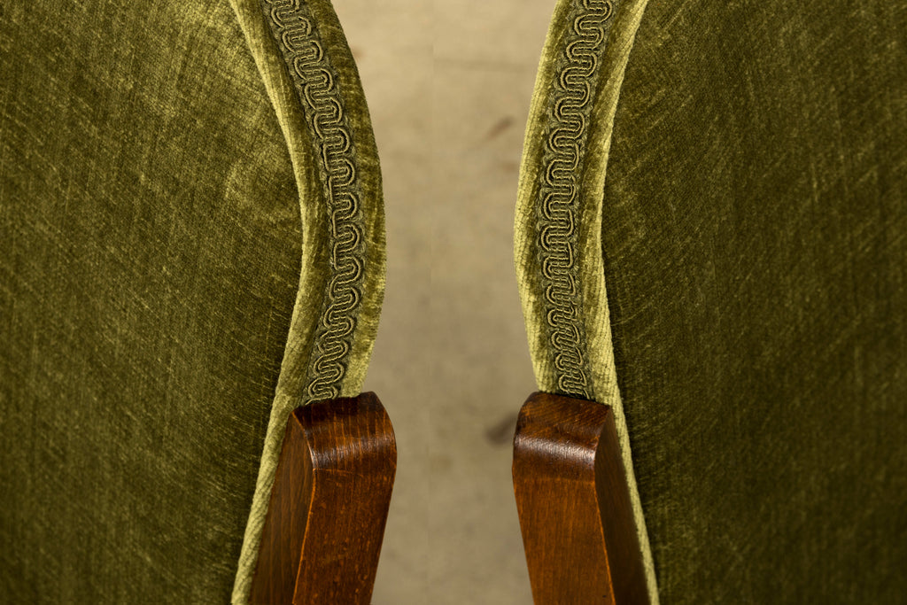 Set of Six 1930s French Art Deco Maple Dining Chairs in Olive Green Velvet
