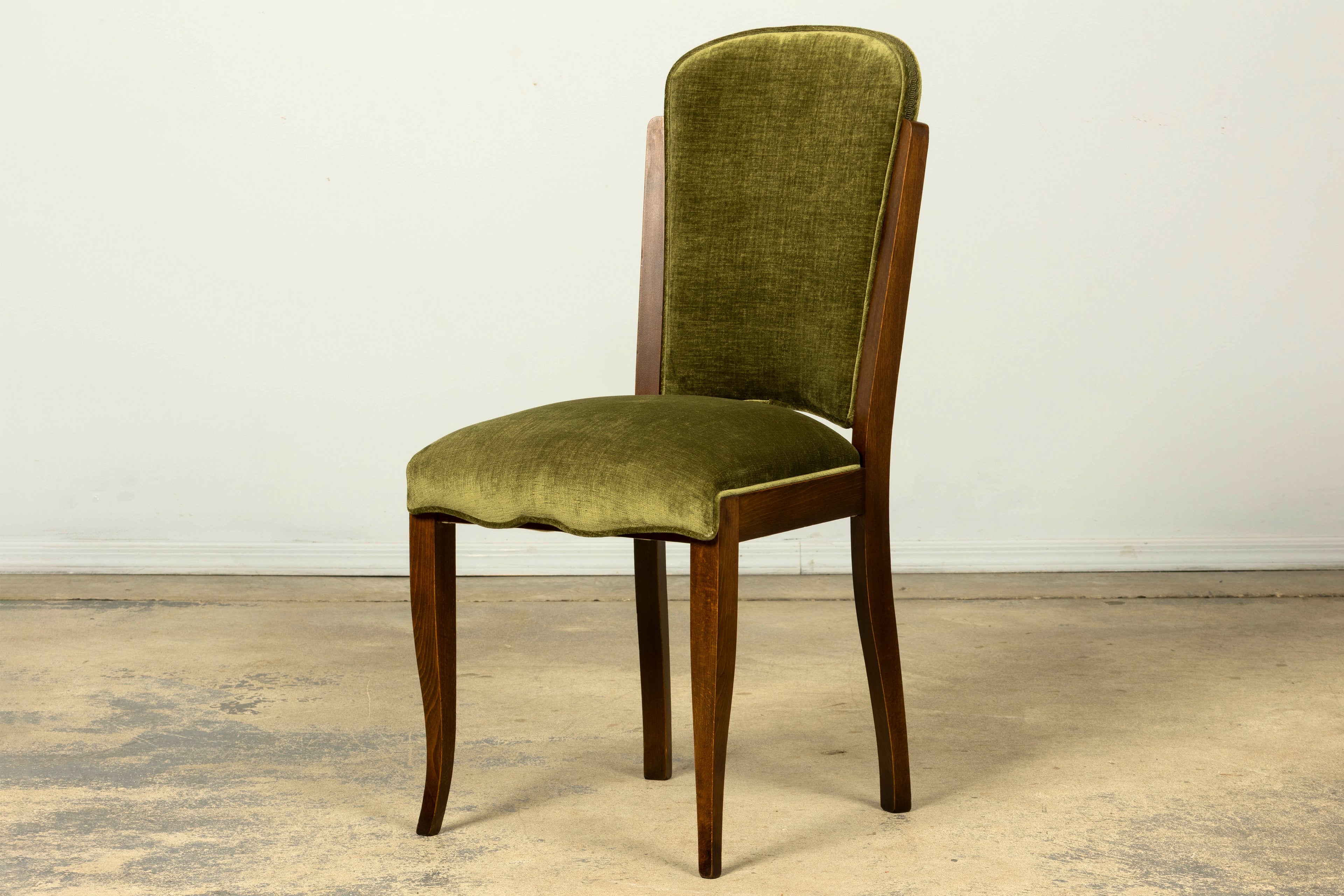 Set of Six 1930s French Art Deco Maple Dining Chairs in Olive Green Velvet