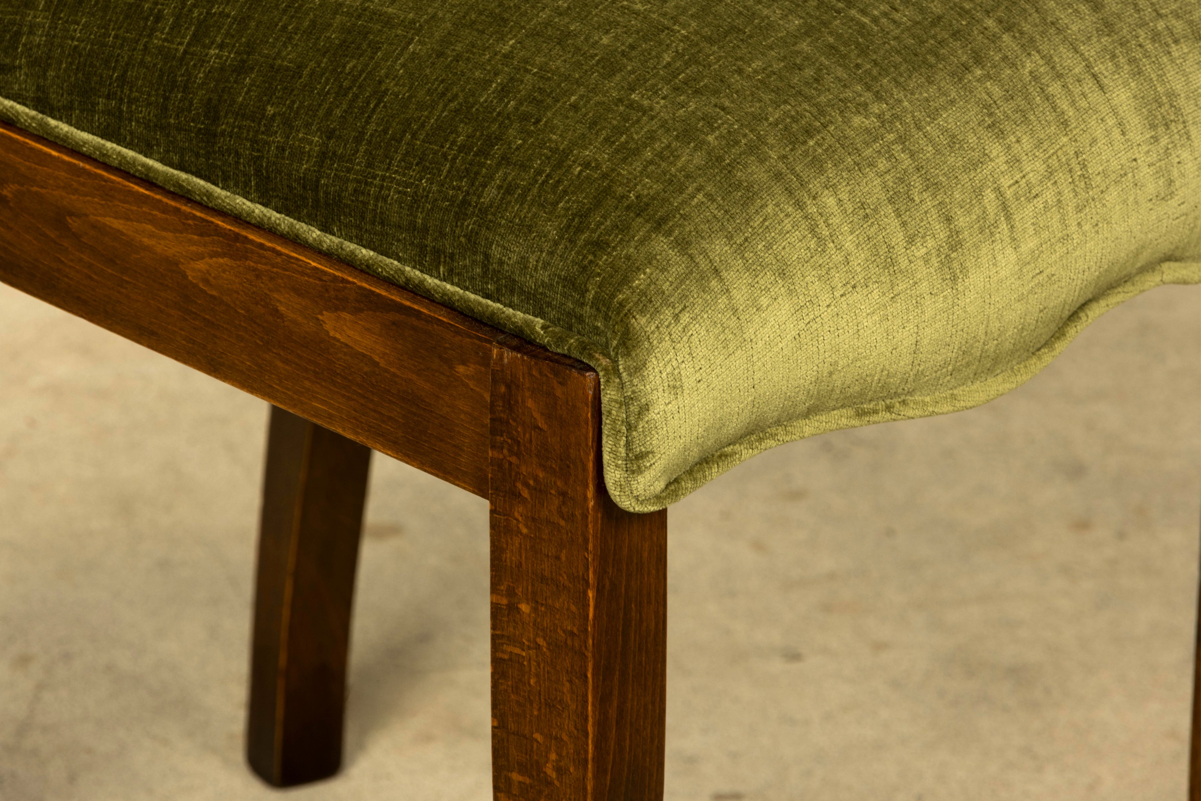 Set of Six 1930s French Art Deco Maple Dining Chairs in Olive Green Velvet