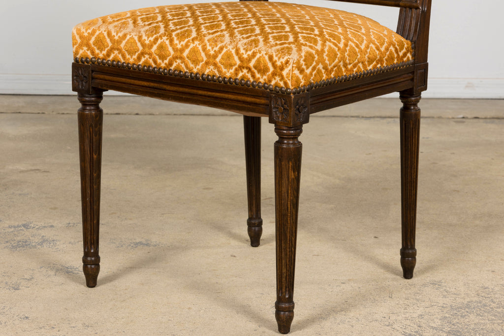 Set of Six Early 20th Century French Louis XVI Walnut Dining Chairs