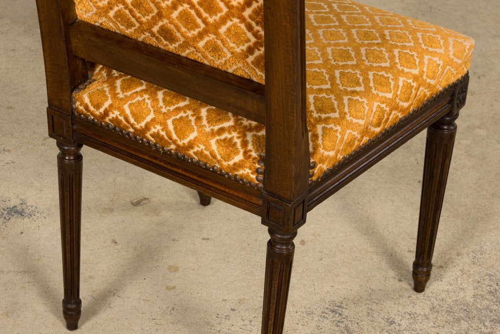 Set of Six Early 20th Century French Louis XVI Walnut Dining Chairs