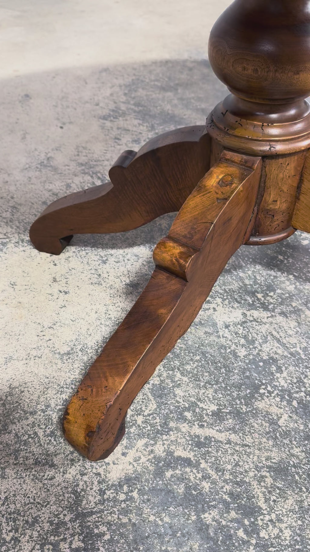 Antique French Louis Philippe Style Walnut Tilt-Top Gueridon Center Table