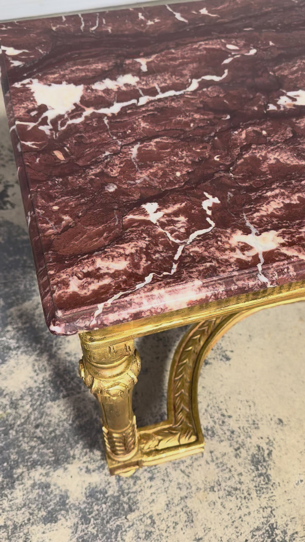 Mid 19th Century French Napoleon III Giltwood Coffee Table with Rouge Marble Top, Provence
