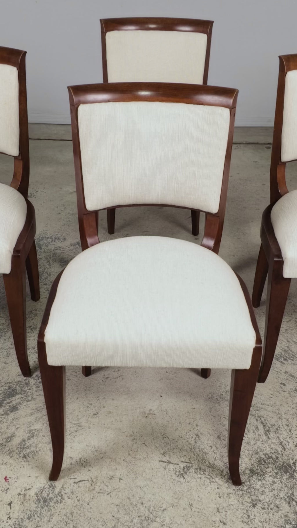 Set of 6 French Art Deco Walnut Dining Chairs in Ivory Ribbed Upholstery, 1930s