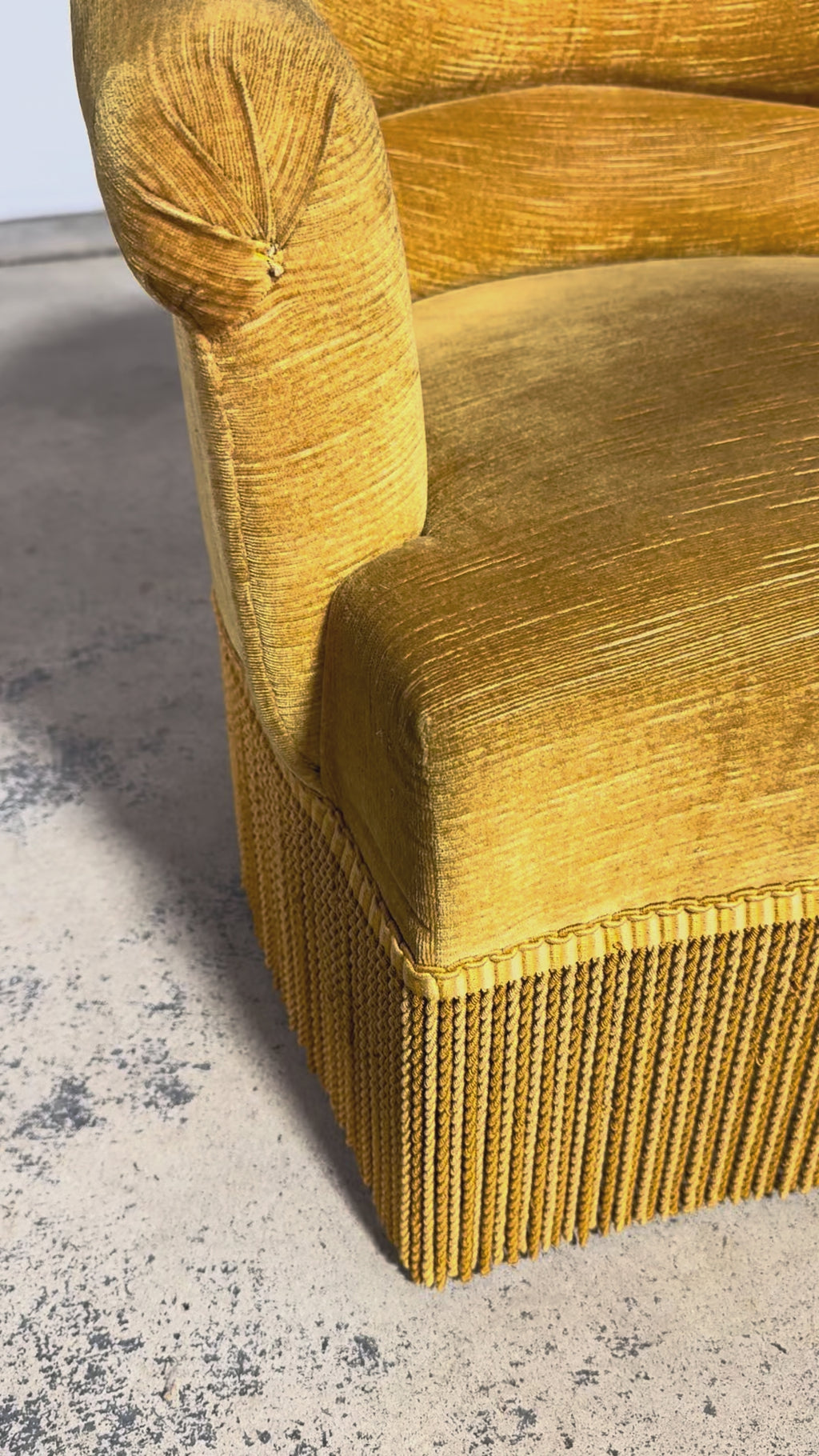 Napoleon III Style Velvet Crapaud Armchair, Provence, 1940