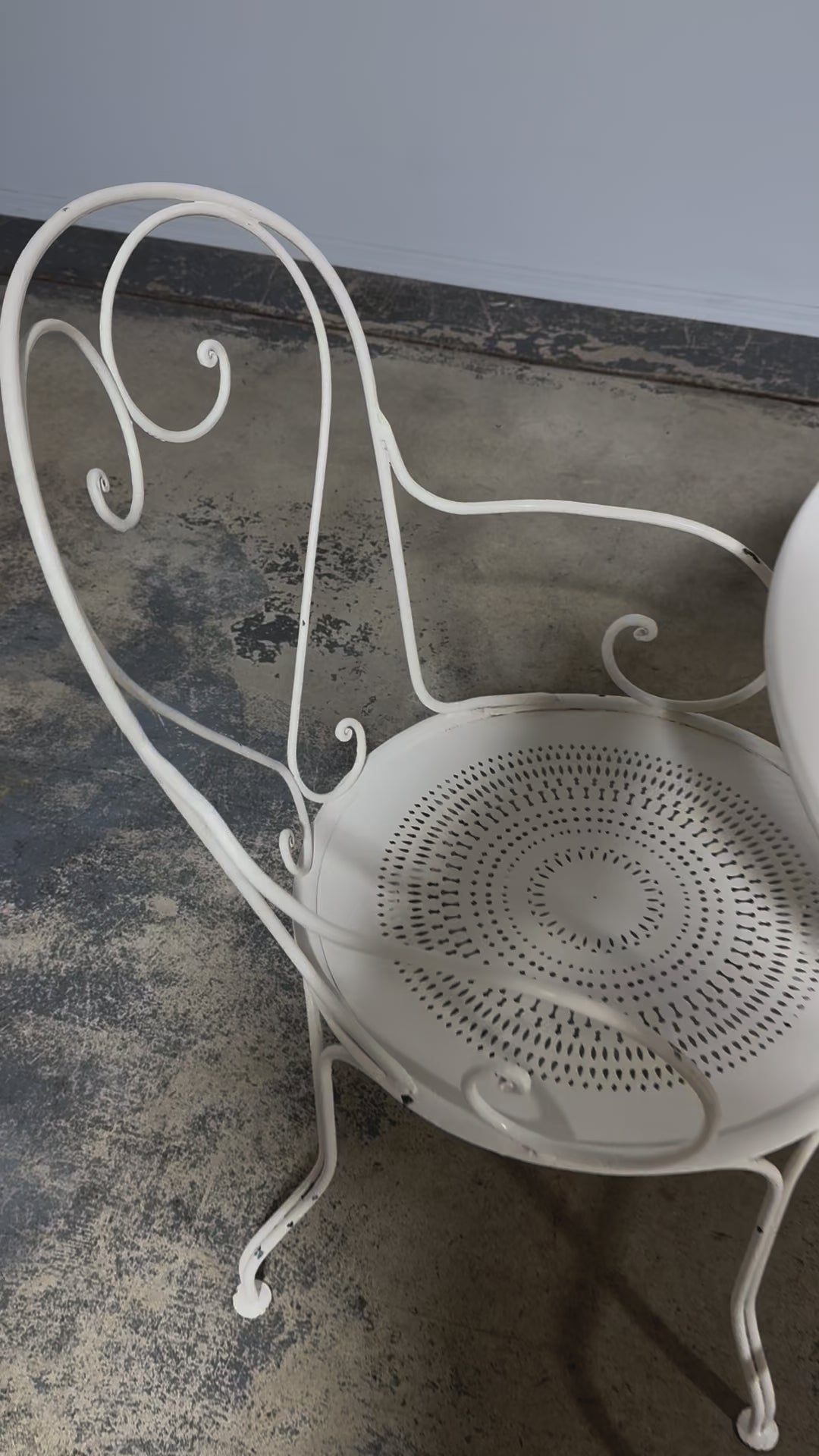 French Art Nouveau Style White Wrought Iron Painted Garden Set