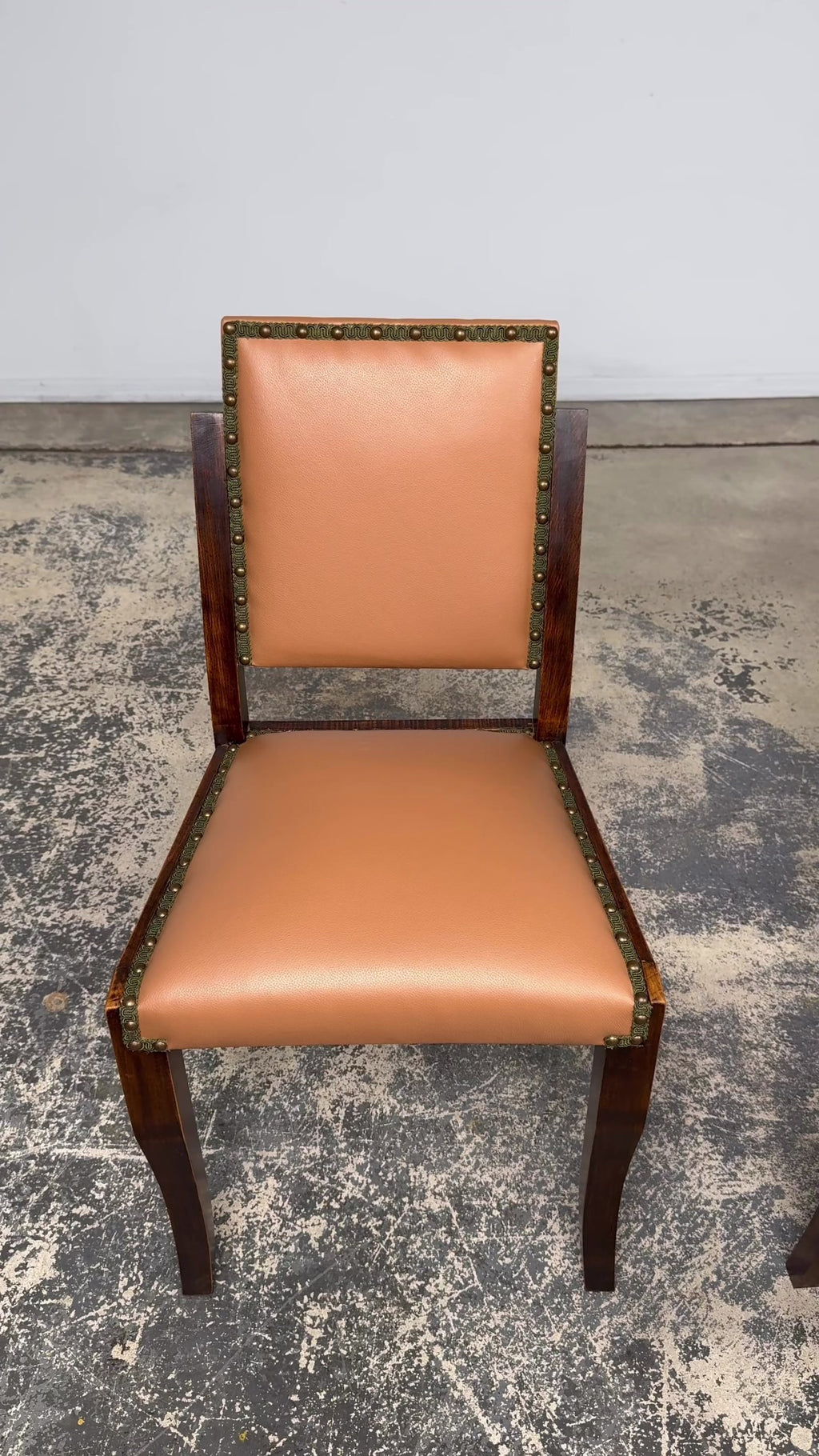 Set of 6 1930s French Art Deco Maple Dining Chairs in Tan Leather
