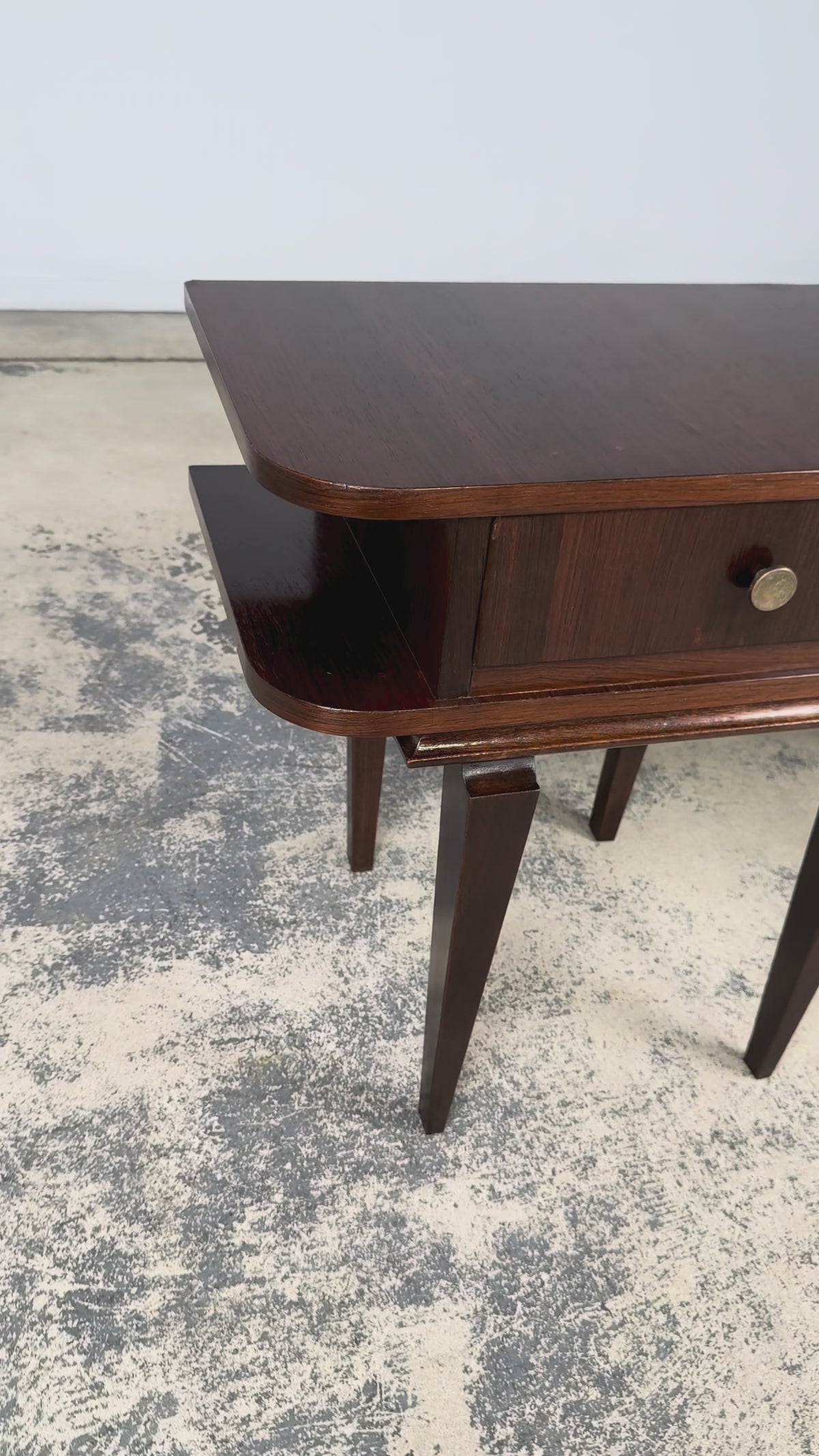 Pair of French Art Deco Rosewood Nightstands, 1930s