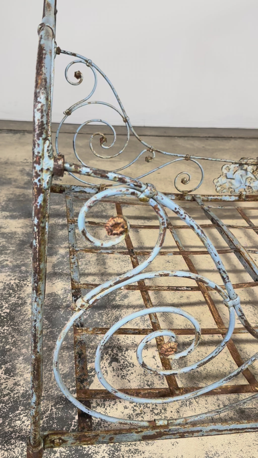 19th Century French Napoleon III Wrought Iron Painted Blue Outdoor Daybed