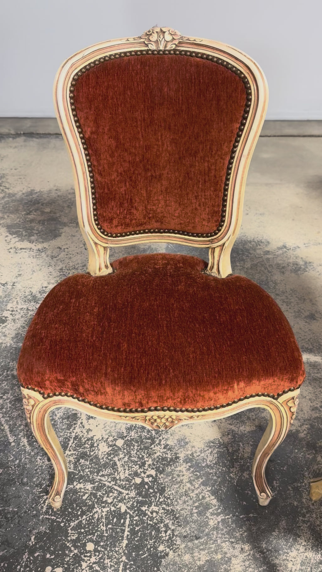 Antique French Louis XV Style Painted Dining Chairs In Rust Fabric - Set of 6