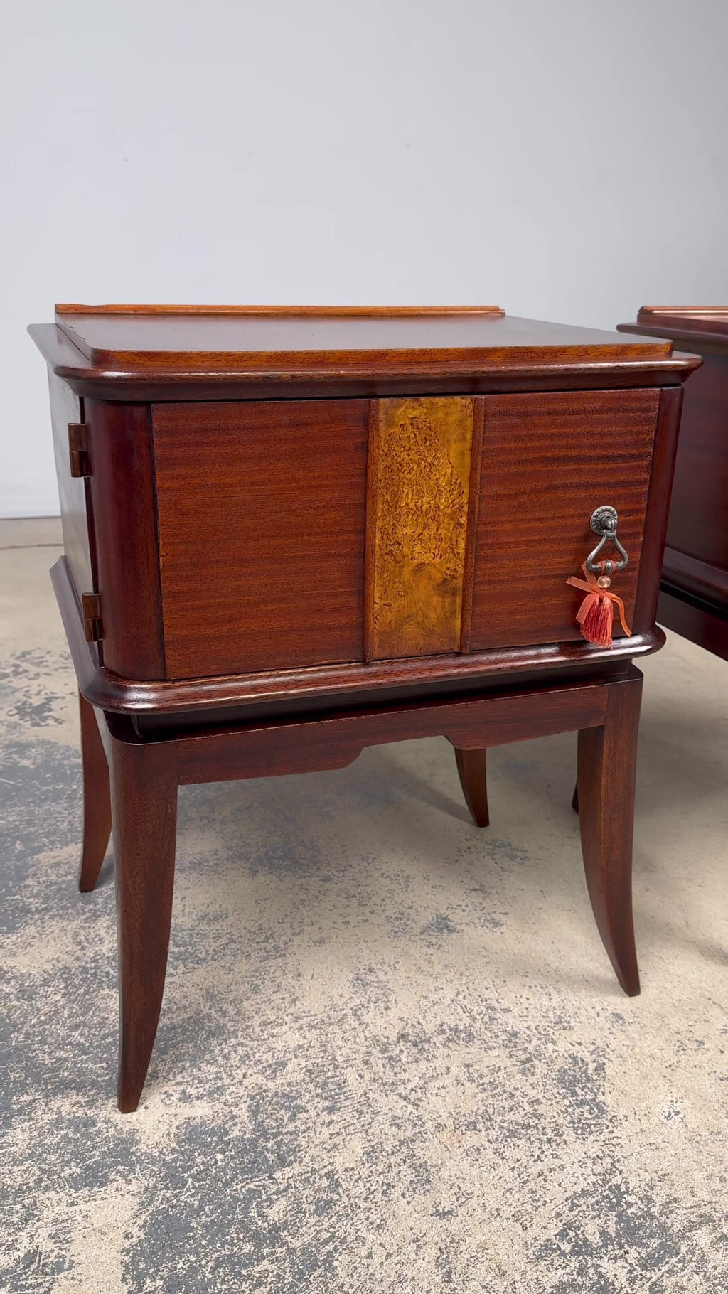 Pair of French Art Deco Mahogany and Burl Wood Nightstands, 1930s